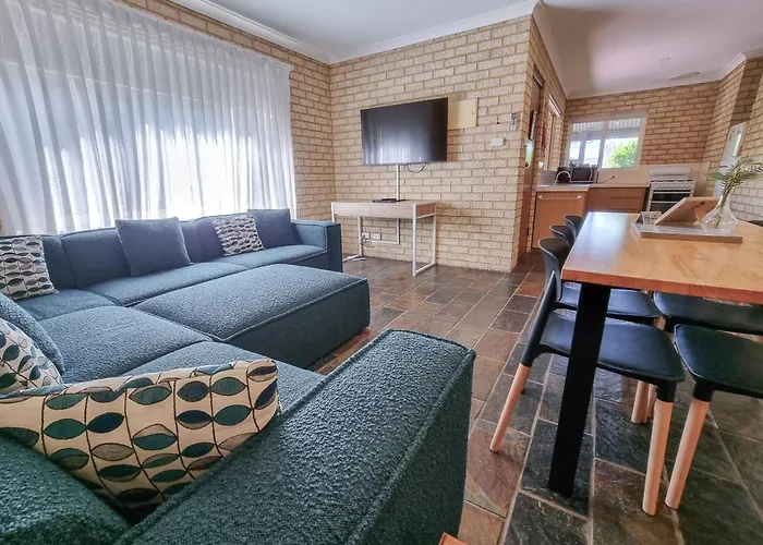 Busselton Villas And Glamping Village